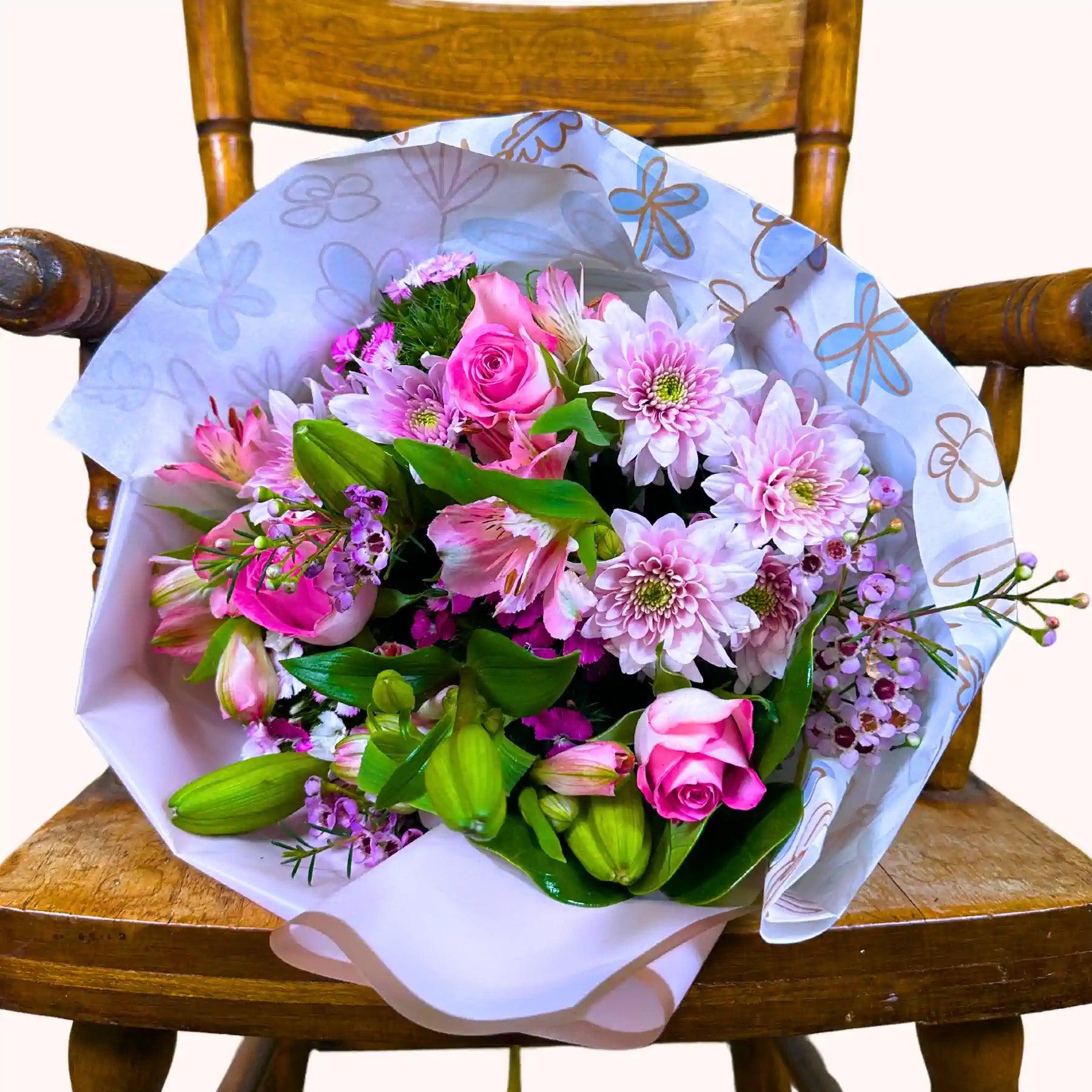 Pretty in Pink Flower Bouquet - Fabulous Flowers