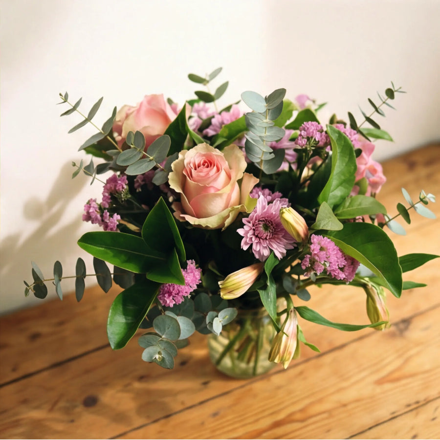 Peach rose and pink chrysanthemum close-up in the Sweet Pea in a Jar small posy by Fabulous Flowers Cape Town