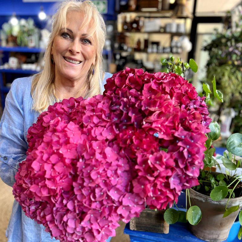 Maroon Hydrangea Bouquet - Fabulous Flowers