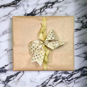 Elegant Christmas Decor and Wrapping in Christmas Gift Box - Fabulous Flowers