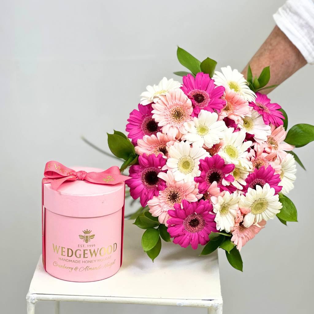 Cotton Candy Gerbera Bouquet with Wedgewood Nougat Hat Box - Fabulous Flowers
