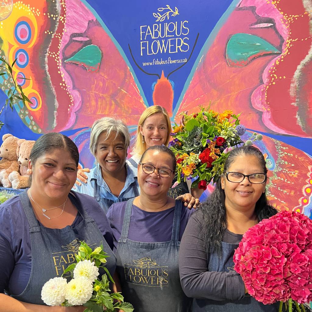 local florists, Claremont flower delivery, Claremont gift delivery, roses, florists near me