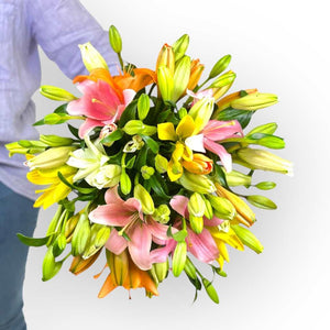 20 Mixed Pastel Lilies in a Bouquet - Fabulous Flowers and Gifts