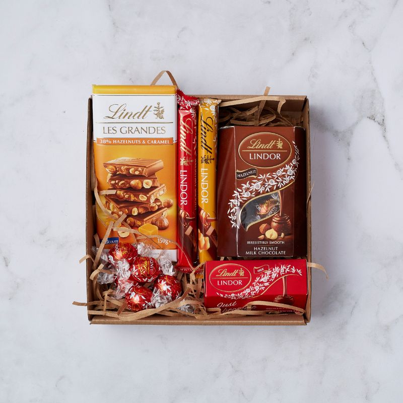 Lindt Lovers Gift Box
