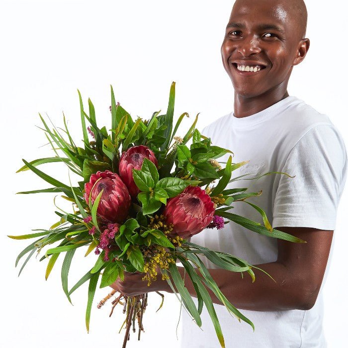 Protea Garden Flower Bouquet Fabulous Flowers Gifts Protea Garden Flower Bouquet Fabulous Flowers Gifts