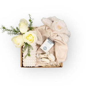 Fabulous Flowers baby shower hamper with Rabbit Dudu Blanket