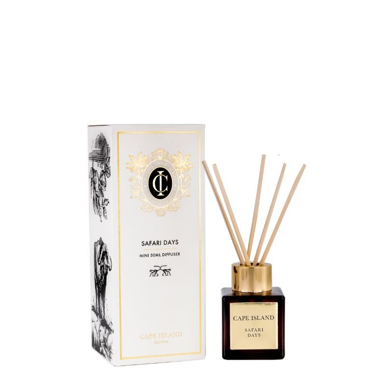 Cape Island diffuser with packaging on a white background