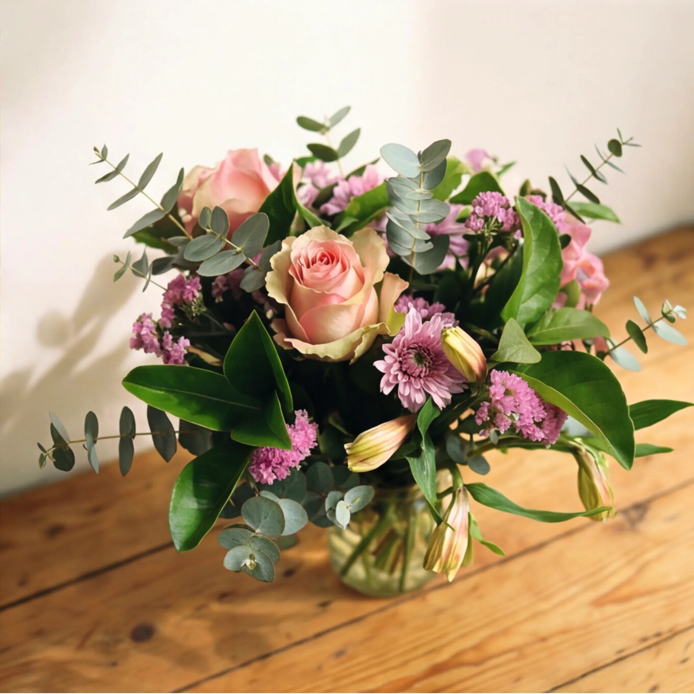 Peach rose and pink chrysanthemum close-up in the Sweet Pea in a Jar small posy by Fabulous Flowers Cape Town