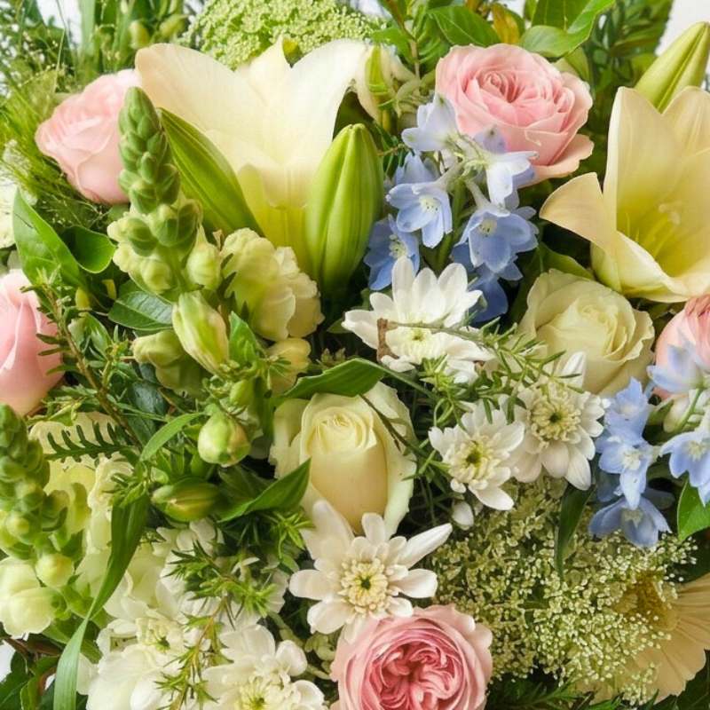 The Softest Love Bouquet - detail view