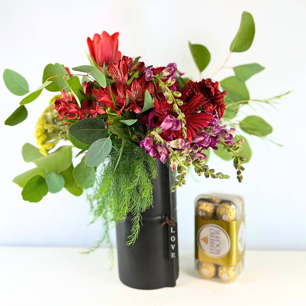 Romantic Urban Elegance Flower Arrangement for Valentine's with Ferrero Rocher chocolates | Fabulous Flowers and Gifts