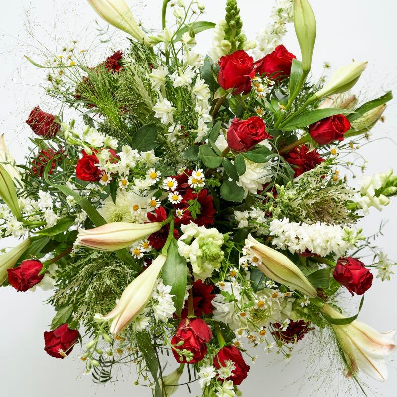 Chic Bouquet with red roses and white lilies - Fabulous Flowers Online Florist