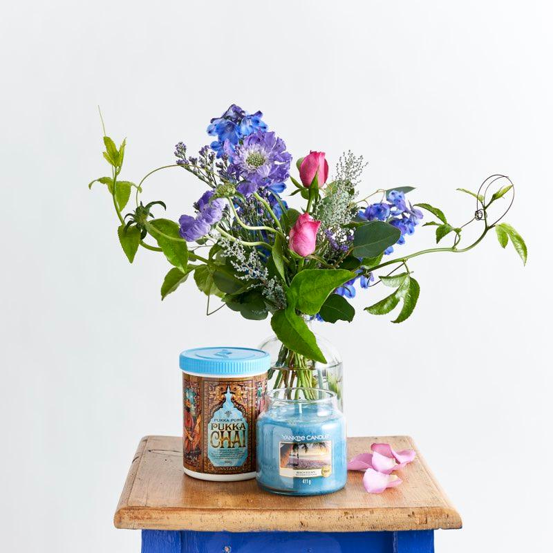 Calming Blue Gift Set | Fabulous Flowers