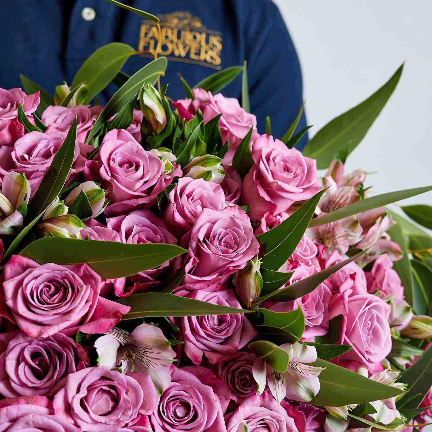 Dusty Pink Rose Bunch | Fabulous Flowers