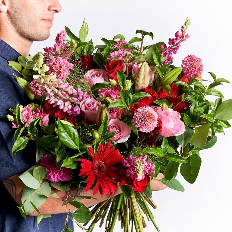 Big romantic bouquet of flowers with scabiosa, red gerberas and pink roses | Fabulous Flowers